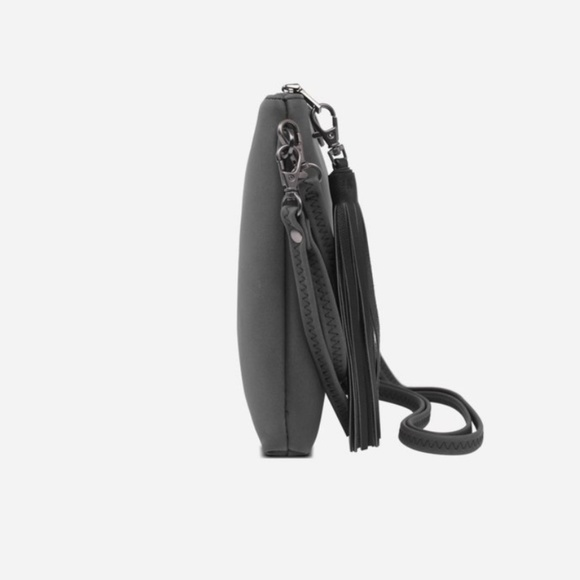 Pixie Mood "Michelle" Black Clutch Purse - Picture 3 of 10